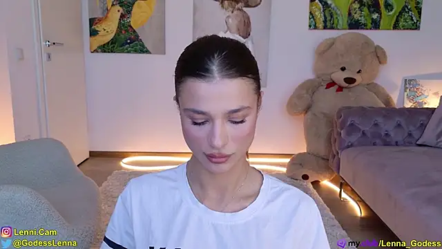 Lenna Godess online show from 02.12.25