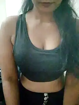 Ayesha Khan1 online show from 02.26.26