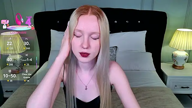 Snapshot of Sia_Hart chatting on 04.06.26 Sia Hart online show from 04.06.26