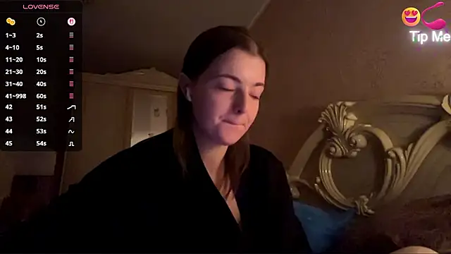 Snapshot of MistressBabe chatting on 02.27.26 MistressBabe online show from 02.27.26