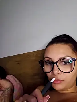 Snapshot of HiddendesireXO01 chatting on 02.17.26 HiddendesireXO01 online show from 02.17.26