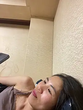 Snapshot of Keola_kwad chatting on 02.11.26 Keola kwad online show from 02.11.26