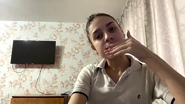 Snapshot of PagedLard chatting on 02.14.26 PagedLard online show from 02.14.26