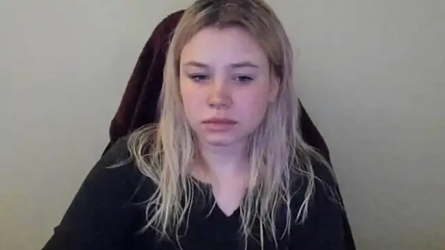 Lulu Di online show from 02.10.26