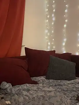 Snapshot of MrsRedFoxy chatting on 02.09.26 MrsRedFoxy online show from 02.09.26