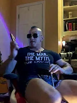 Snapshot of daddydonkey84 chatting on 05.25.26 daddydonkey84 online show from 05.25.26