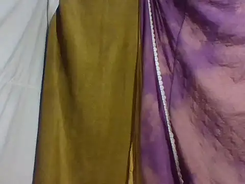 Snapshot of xxexy_Vivica05 chatting on 04.12.26 xxexy Vivica05 online show from 04.12.26