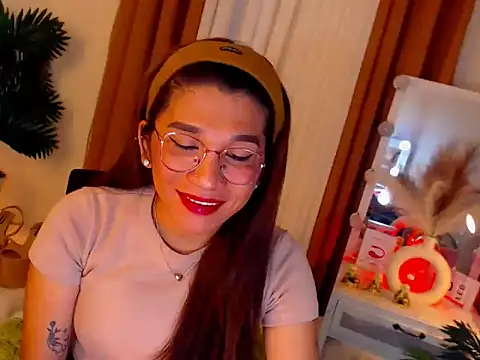 Snapshot of DianaRose69 chatting on 02.11.26 DianaRose69 online show from 02.11.26