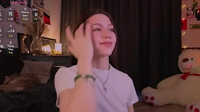 Kendaliby  online show from 02.20.26