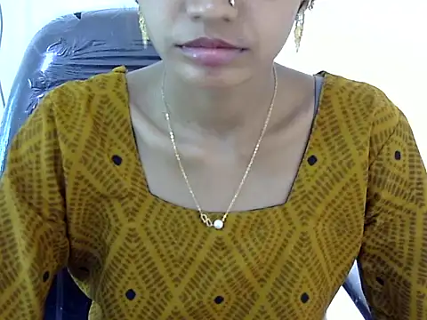 Snapshot of Kulsum_S chatting on 03.19.26 Kulsum S online show from 03.19.26