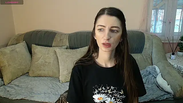 Snapshot of shy_princess26 chatting on 02.08.26 shy princess26 online show from 02.08.26