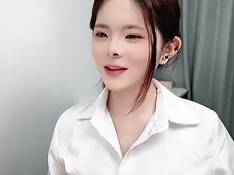 Snapshot of cherry-_-cherry chatting on 02.23.26 cherry- -cherry online show from 02.23.26