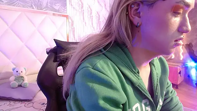 Snapshot of NOOAH_TAY chatting on 02.09.26 NOOAH TAY online show from 02.09.26