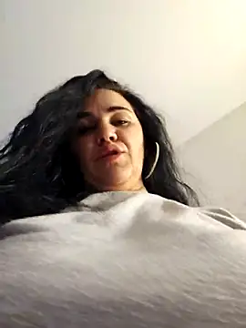 Snapshot of VickyVice chatting on 02.07.26 VickyVice online show from 02.07.26