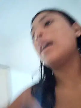 Snapshot of Layla_em chatting on 02.27.26 Layla em online show from 02.27.26