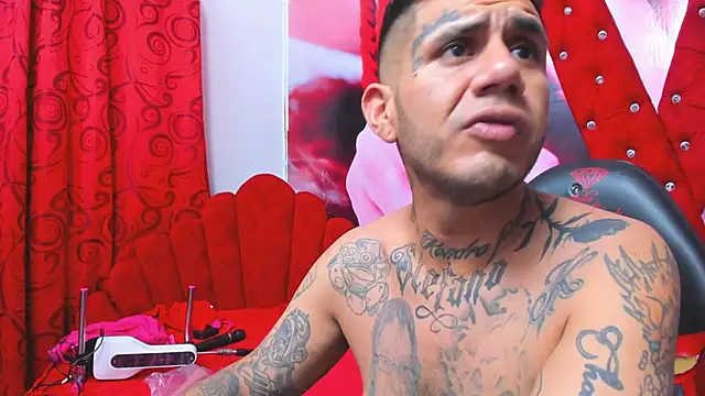 allison max tattoo online show from 02.11.26