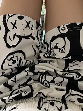 llkiki online show from 02.25.26