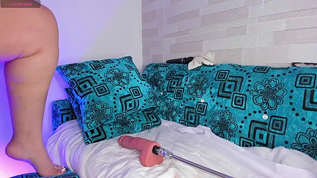 Snapshot of Julieta_jane_ss chatting on 02.02.26 Julieta jane ss online show from 02.02.26