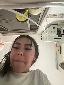 Snapshot of scarlett_pinkk1 chatting on 02.13.26 scarlett pinkk1 online show from 02.13.26