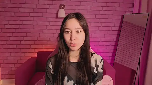 Nicole Brownie online show from 05.19.26