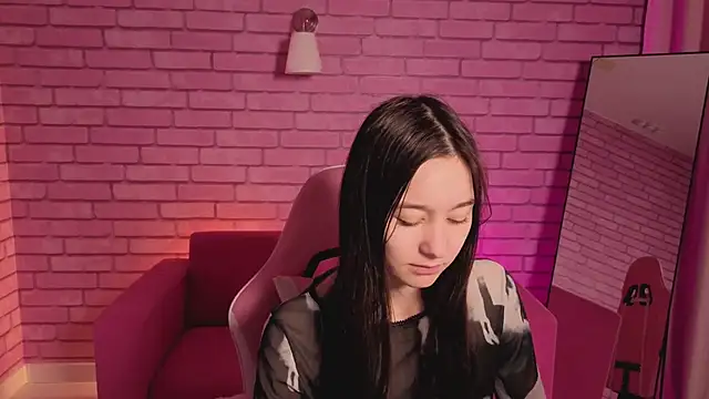 Nicole Brownie online show from 05.22.26