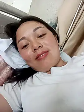 Snapshot of Rose-222 chatting on 02.27.26 Rose-222 online show from 02.27.26