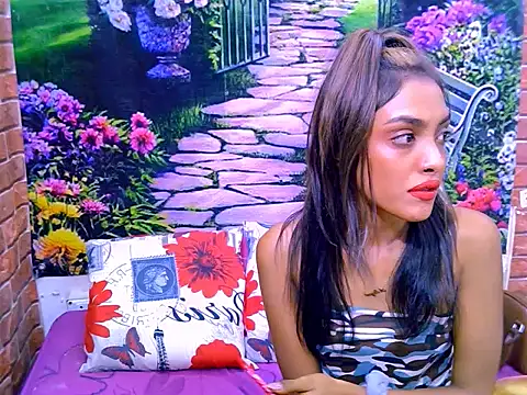 Snapshot of IndianPretty14u2Luv chatting on 07.08.26 IndianPretty14u2Luv online show from 07.08.26