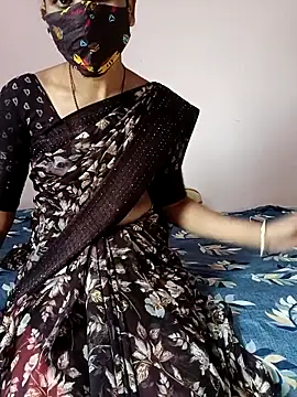 Snapshot of desicpl26 chatting on 02.27.26 desicpl26 online show from 02.27.26