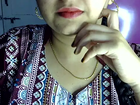 Cute Aliyaa online show from 07.08.26
