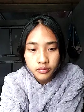 Hoa-tuylip online show from 02.18.26