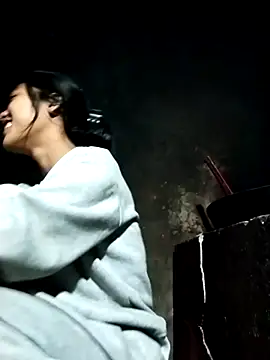 Hoa-tuylip online show from 02.19.26