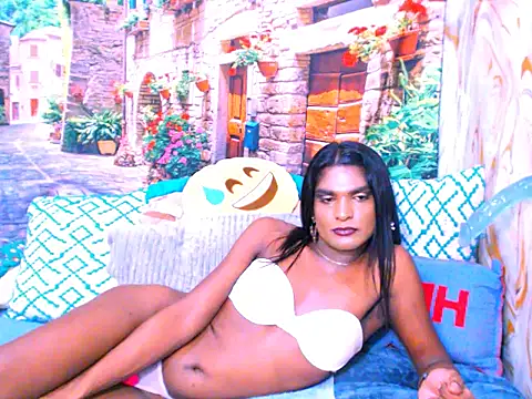 Snapshot of spicybarbie chatting on 02.09.26 spicybarbie online show from 02.09.26