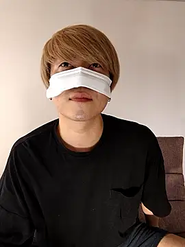Snapshot of kaisei_ chatting on 05.04.26 kaisei online show from 05.04.26