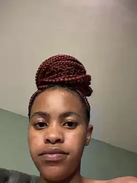 Snapshot of Hot_Mess18 chatting on 02.06.26 Hot Mess18 online show from 02.06.26