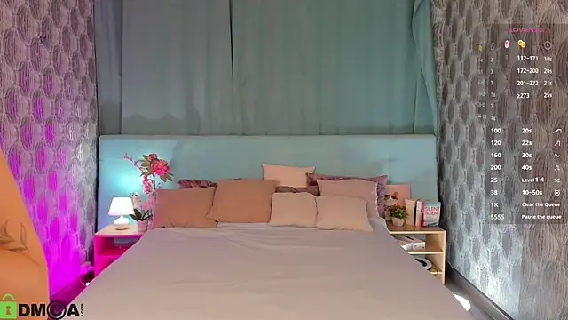 Tesssa Young online show from 04.03.26