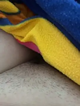 Snapshot of teubrinquedinho chatting on 02.18.26 teubrinquedinho online show from 02.18.26