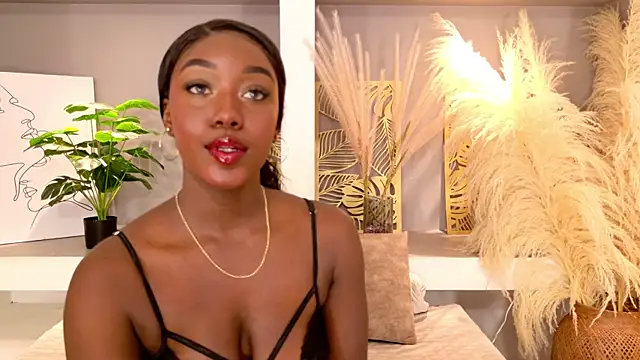 daniellabrown online show from 04.14.26