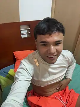 CreamKingg online show from 02.15.26