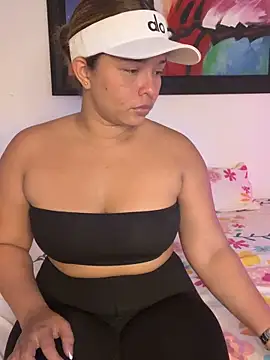 Kira Spiicy online show from 02.11.26