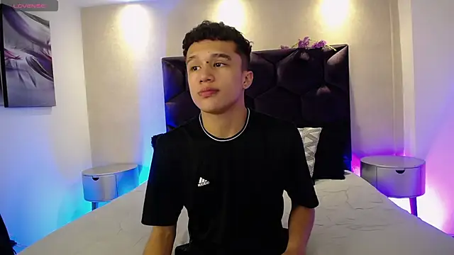 Dominik Souza online show from 03.24.26