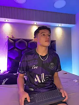 Dominik Souza online show from 04.18.26