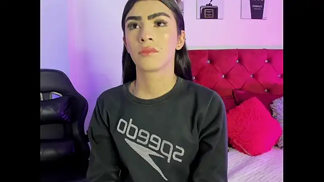 Isabella Moon9 online show from 02.11.26