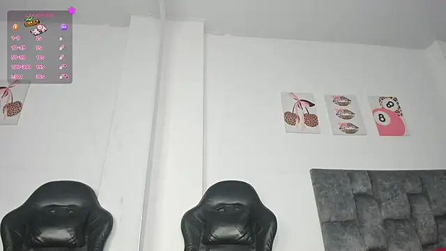 Snapshot of Isabella_Moon9 chatting on 05.19.26 Isabella Moon9 online show from 05.19.26