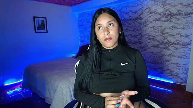 Snapshot of Camila_IRoose chatting on 04.16.26 Camila IRoose online show from 04.16.26