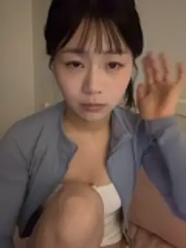 Snapshot of Nana-3 chatting on 03.10.26 Nana-3 online show from 03.10.26