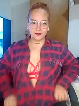 Snapshot of kuramaqueen chatting on 05.28.26 kuramaqueen online show from 05.28.26