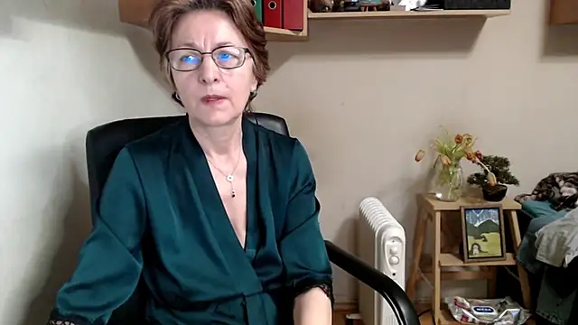 katemodel online show from 02.12.26