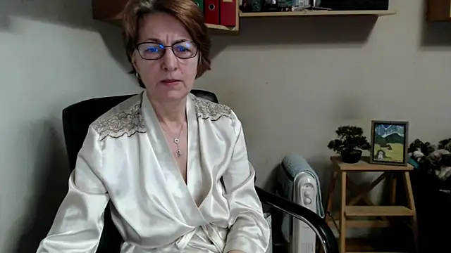 katemodel online show from 03.29.26