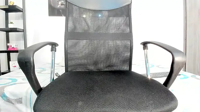 milo cruz  online show from 03.31.26