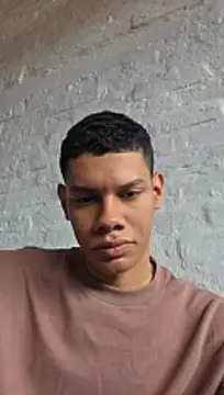 milo cruz  online show from 04.08.26